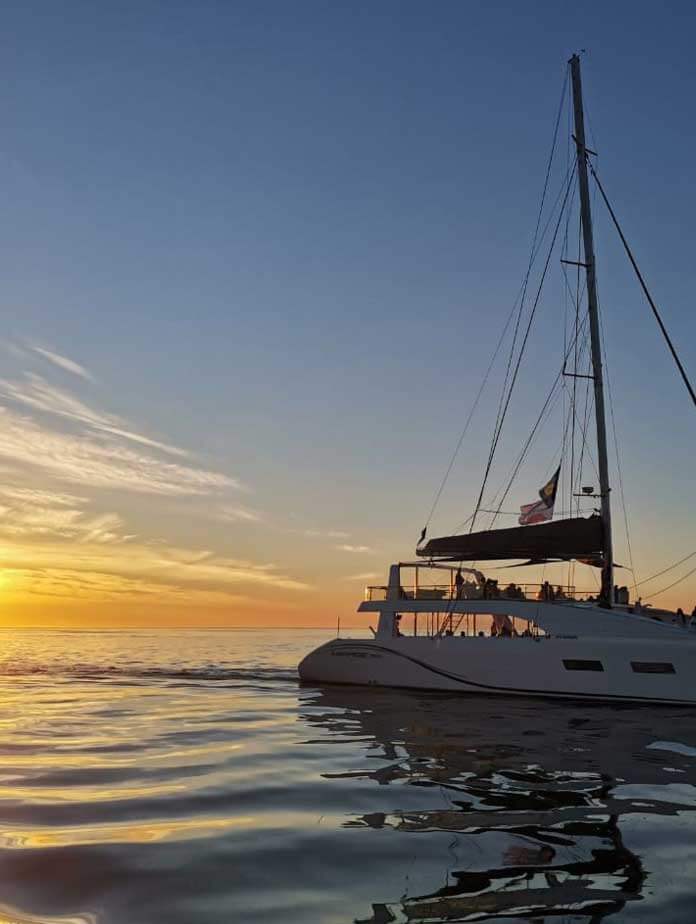 1 Hour - Mirage Catamaran, private yacht charter Cape Town
